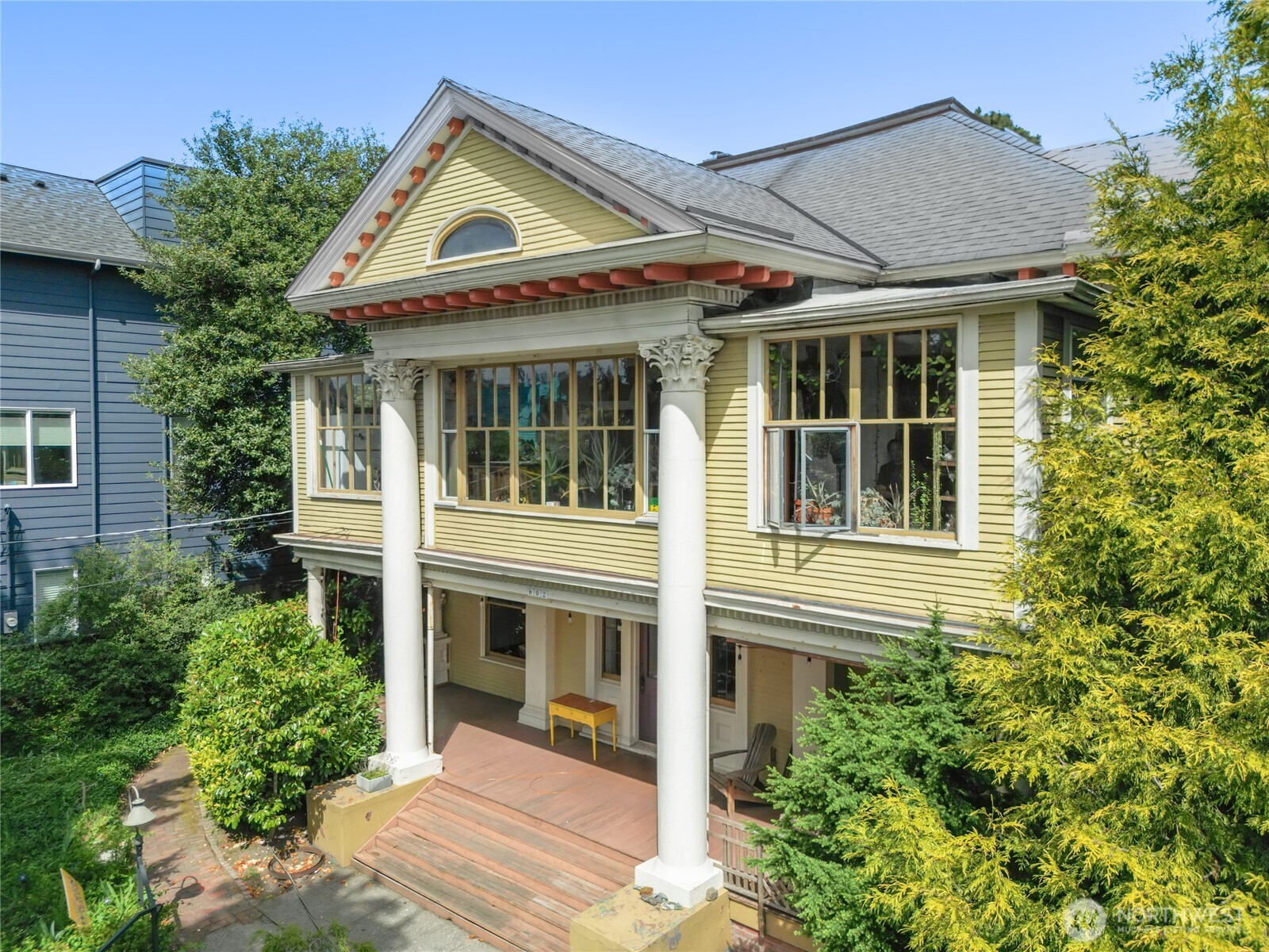 802 16th Avenue , Seattle, WA 98122