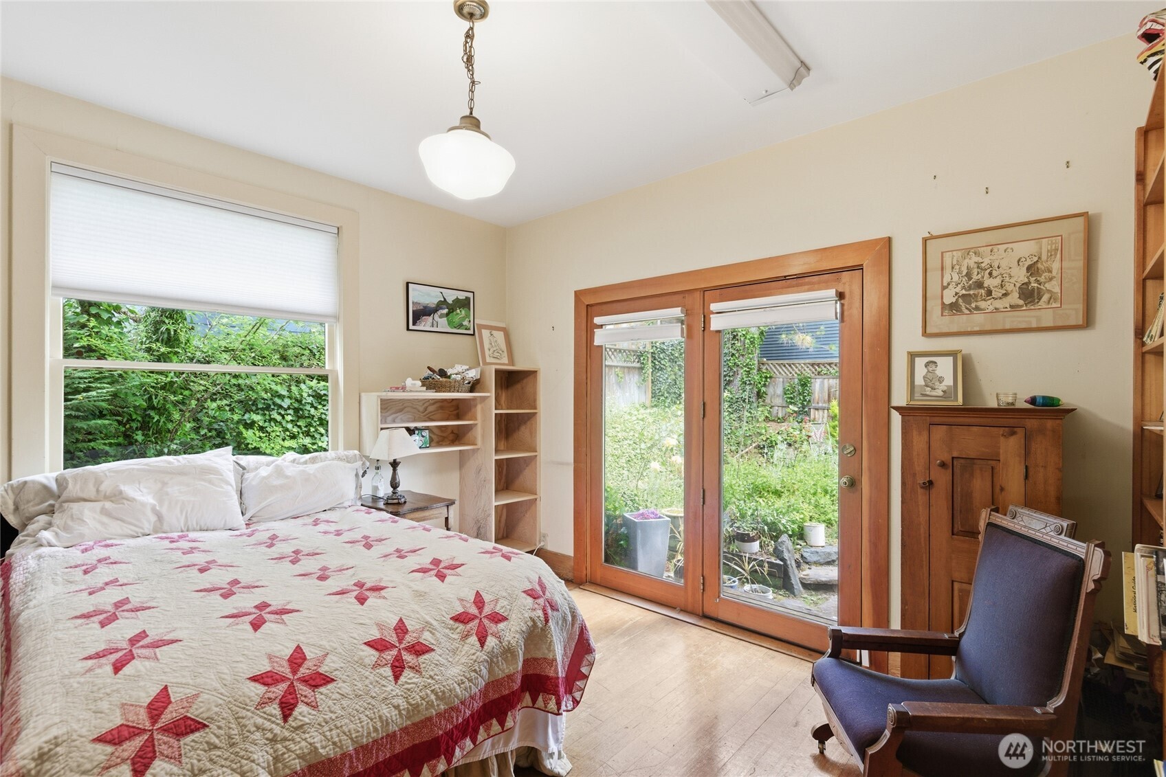 802 16th Avenue , Seattle, WA 98122