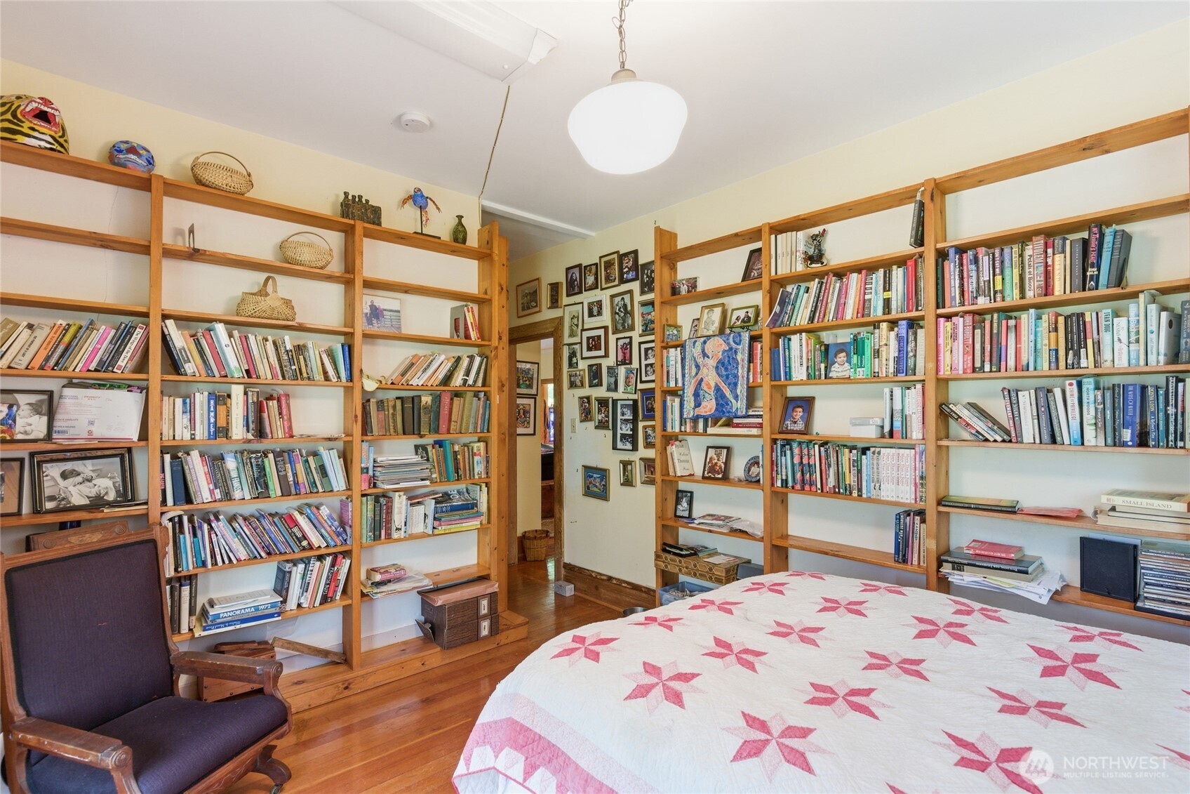 802 16th Avenue , Seattle, WA 98122