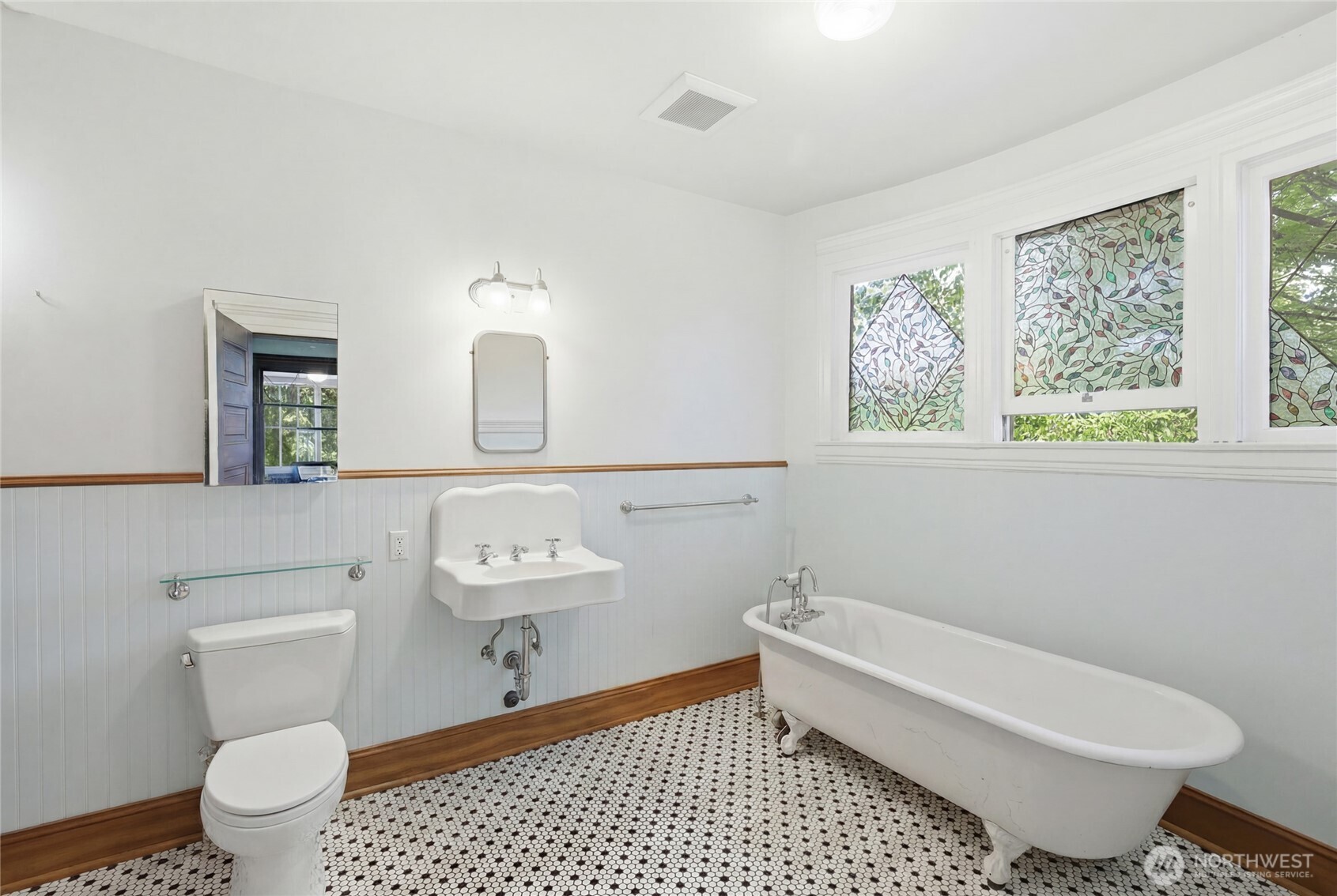 802 16th Avenue , Seattle, WA 98122