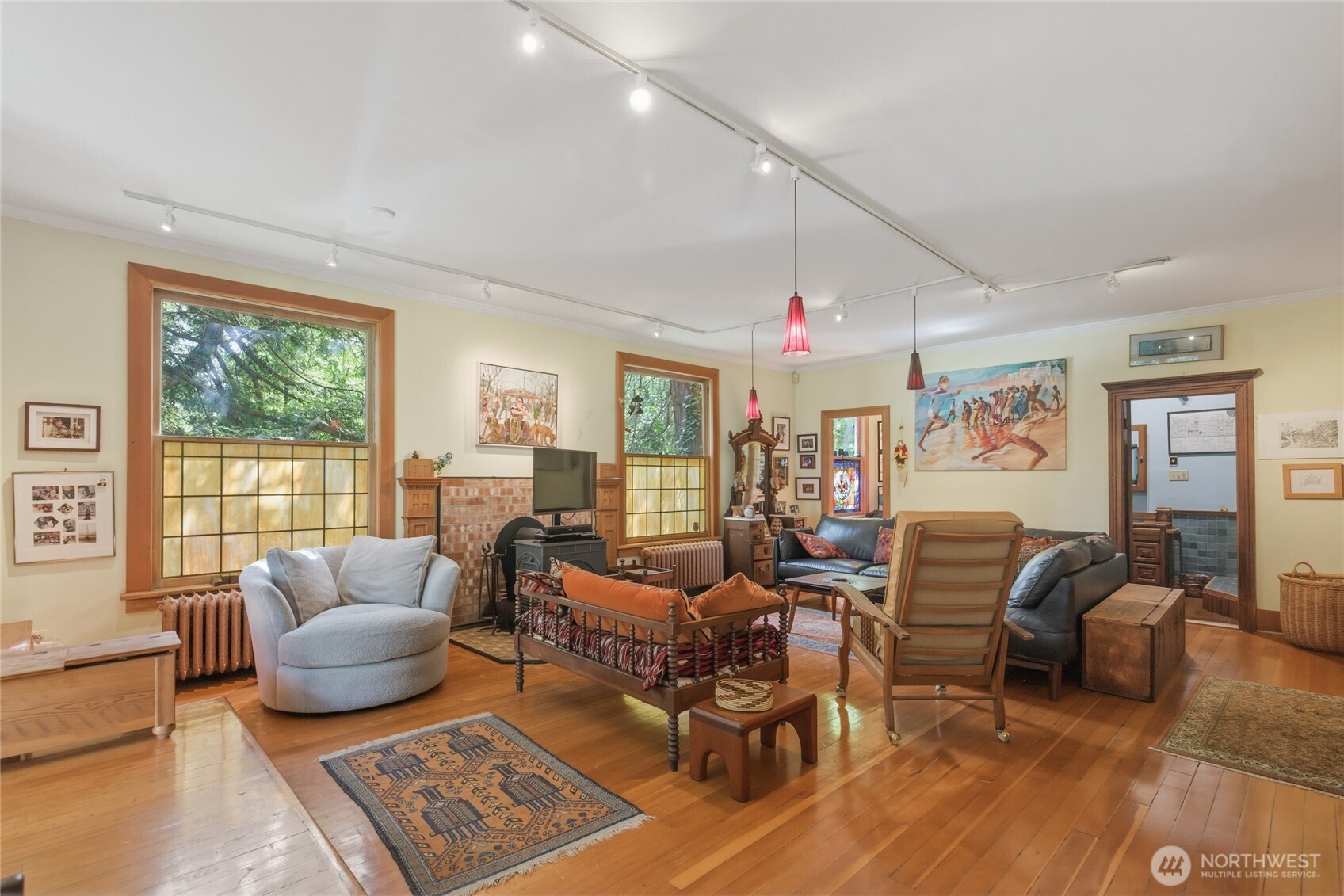 802 16th Avenue , Seattle, WA 98122