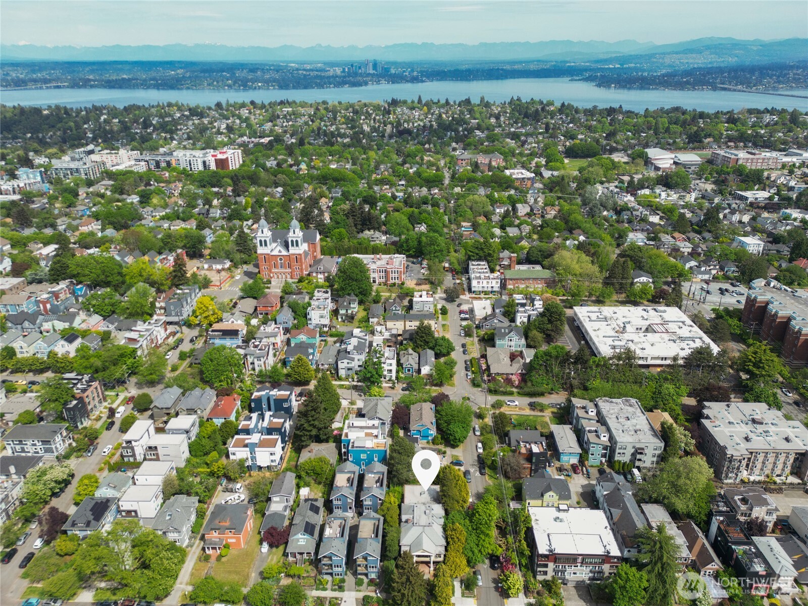 802 16th Avenue , Seattle, WA 98122