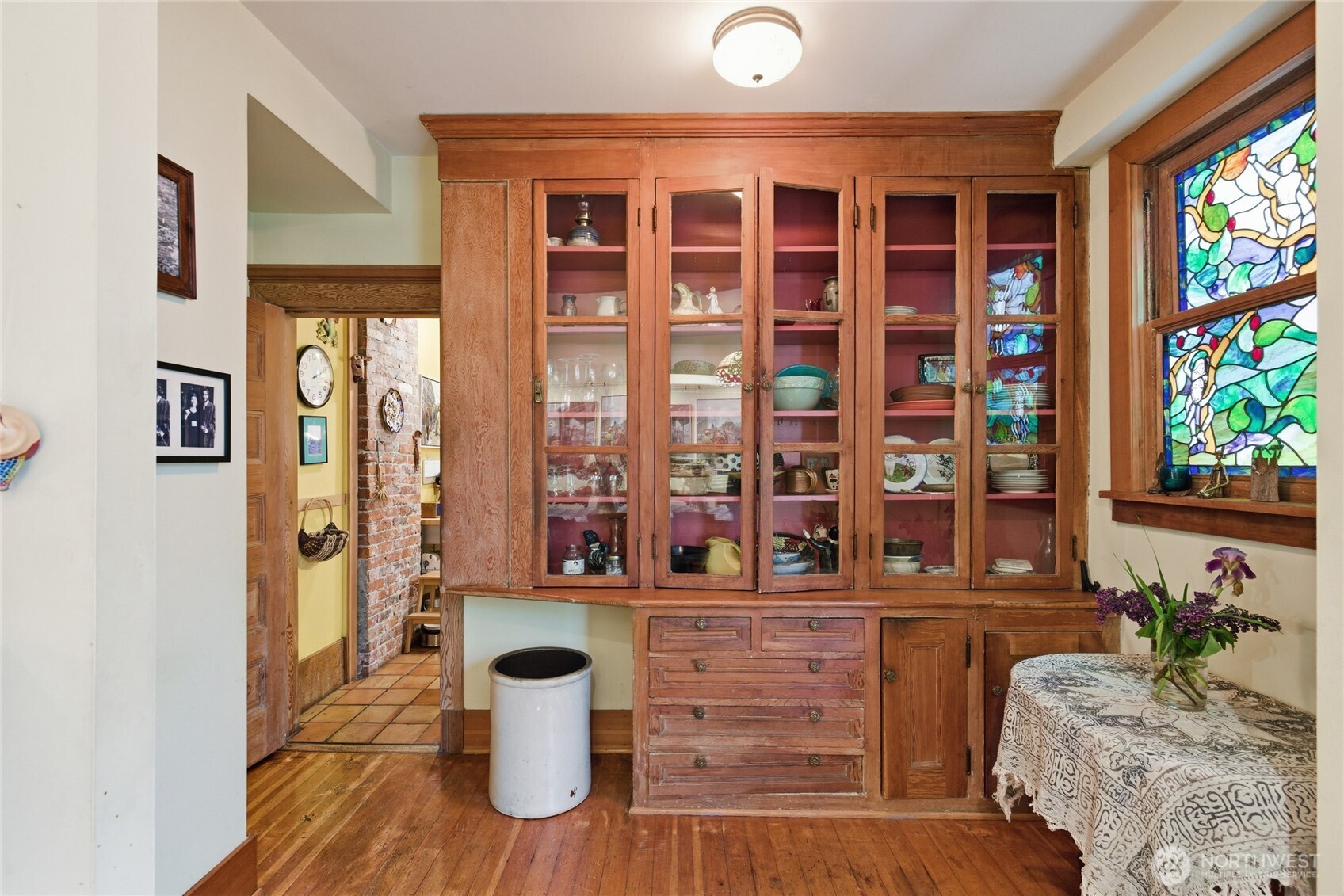 802 16th Avenue , Seattle, WA 98122