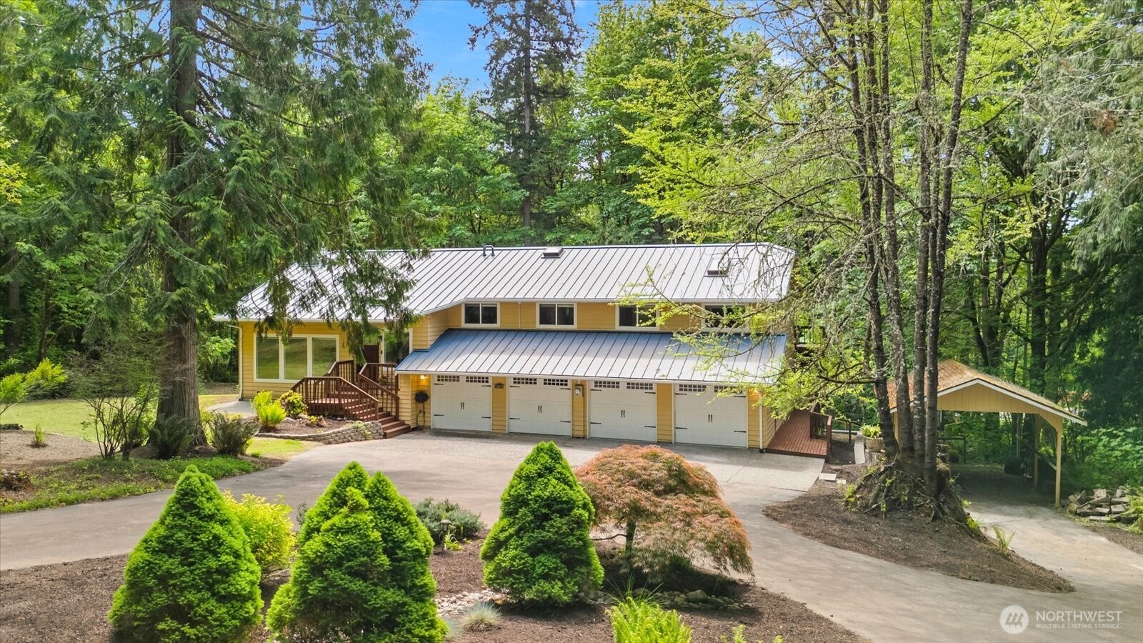 23811 NE 43rd Street , Redmond, WA 98053