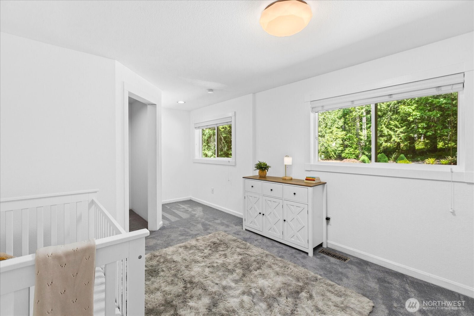 23811 NE 43rd Street , Redmond, WA 98053