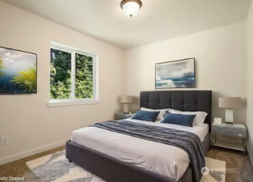 30 E Stirling Court , Shelton, WA 98584