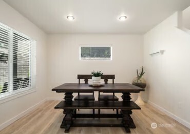 30 E Stirling Court , Shelton, WA 98584
