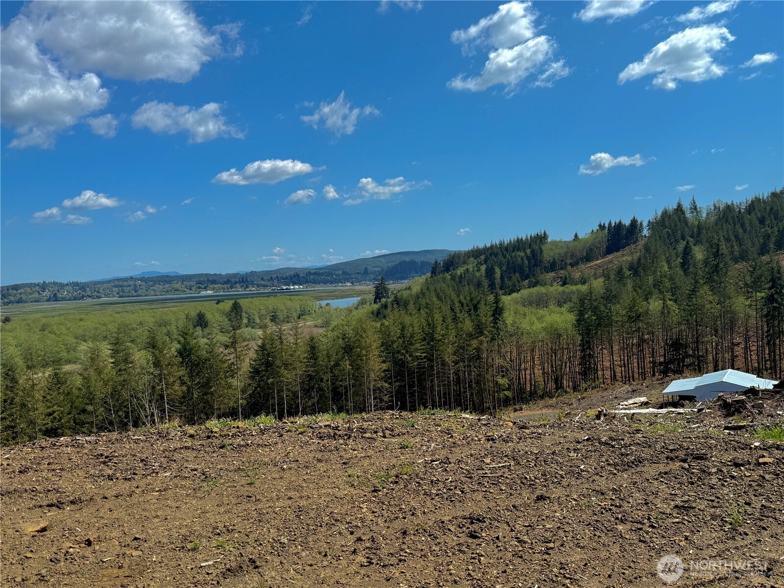 8466 Us Highway 101 , South Bend, WA 98586