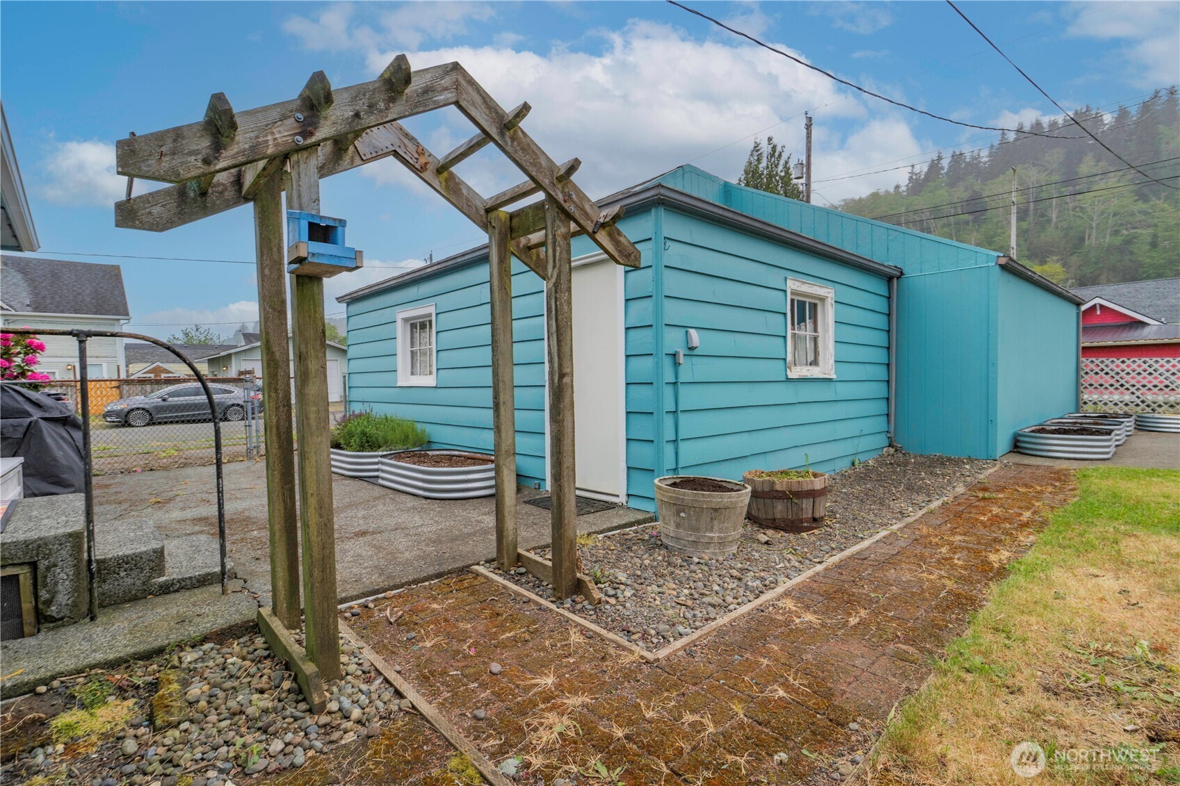 2701 Sumner Avenue , Hoquiam, WA 98550