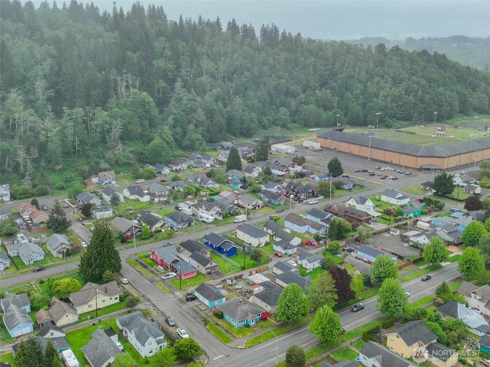 2701 Sumner Avenue , Hoquiam, WA 98550