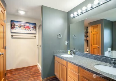 171 E Rauschert Road , Grapeview, WA 98546