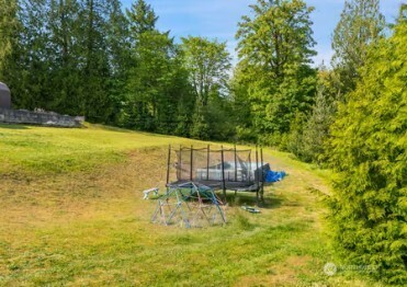 171 E Rauschert Road , Grapeview, WA 98546