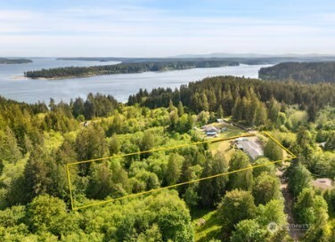 171 E Rauschert Road , Grapeview, WA 98546
