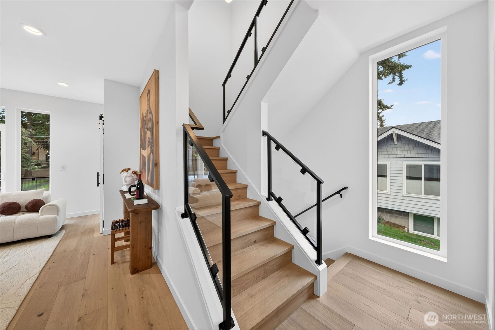 8512 15th Avenue NE, Seattle, WA 98115