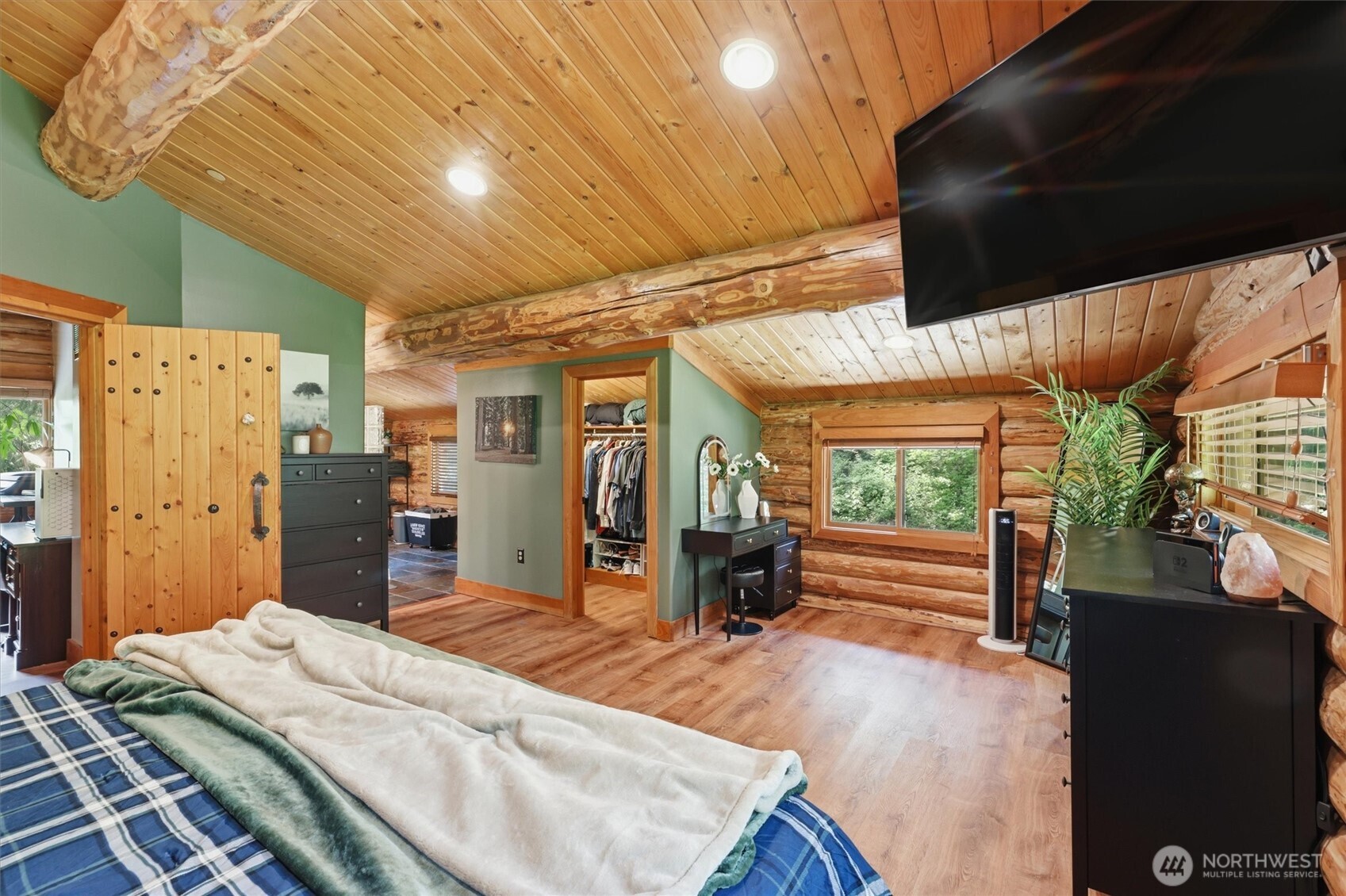34184 SE 327th Place , Ravensdale, WA 98051