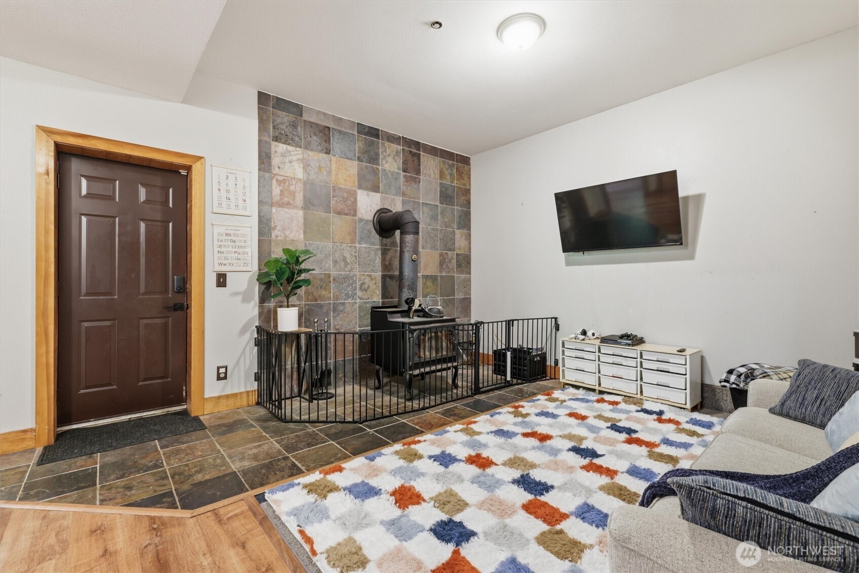 34184 SE 327th Place , Ravensdale, WA 98051