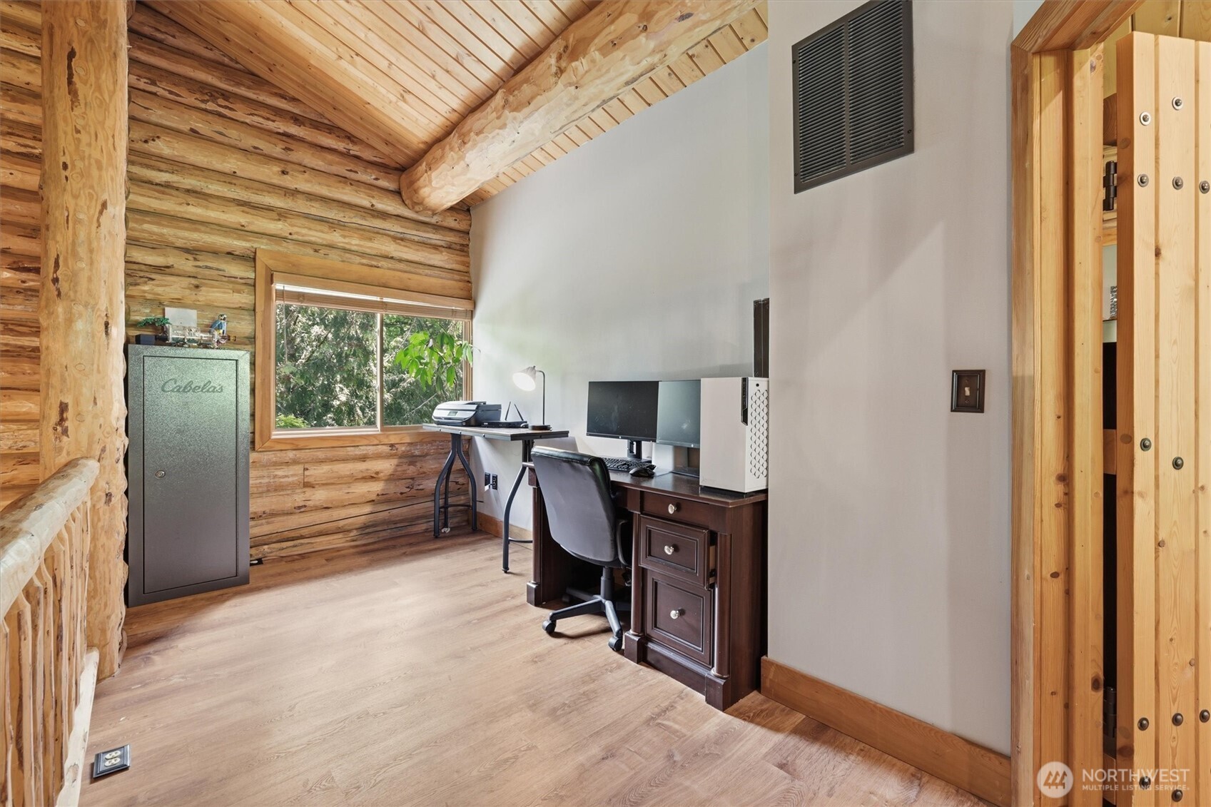 34184 SE 327th Place , Ravensdale, WA 98051