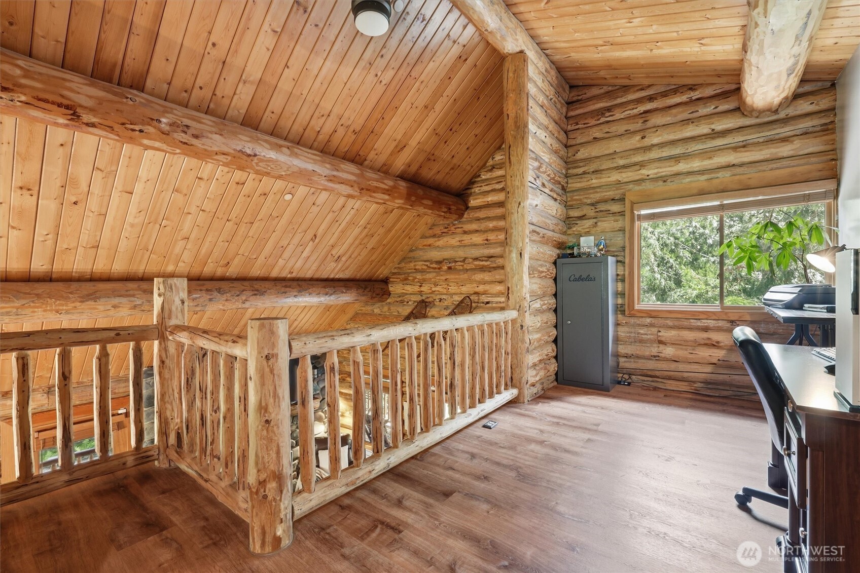 34184 SE 327th Place , Ravensdale, WA 98051