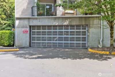 15000 Juanita Drive NE #405, Kenmore, WA 98028 - Photo 32