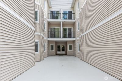 15000 Juanita Drive NE #405, Kenmore, WA 98028 - Photo 35