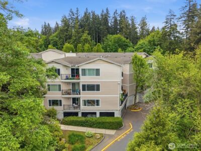 15000 Juanita Drive NE #405, Kenmore, WA 98028 - Photo 36