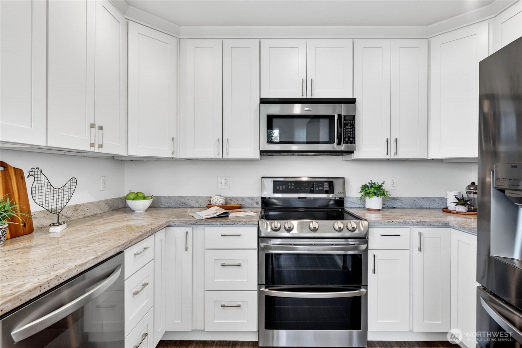 21265 40th Way S #F, SeaTac, WA 98198