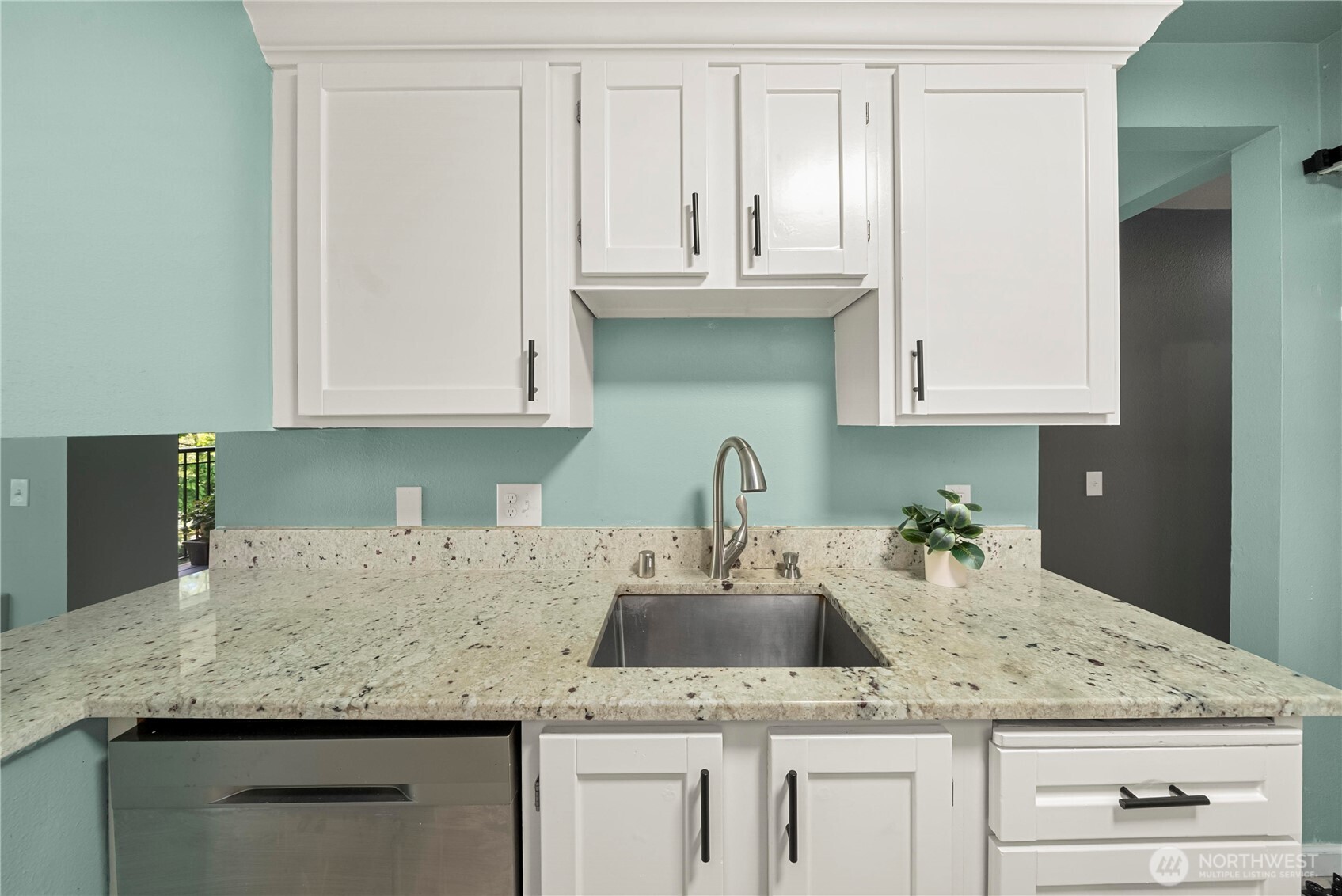 625 N Jackson Avenue #A6, Tacoma, WA 98406