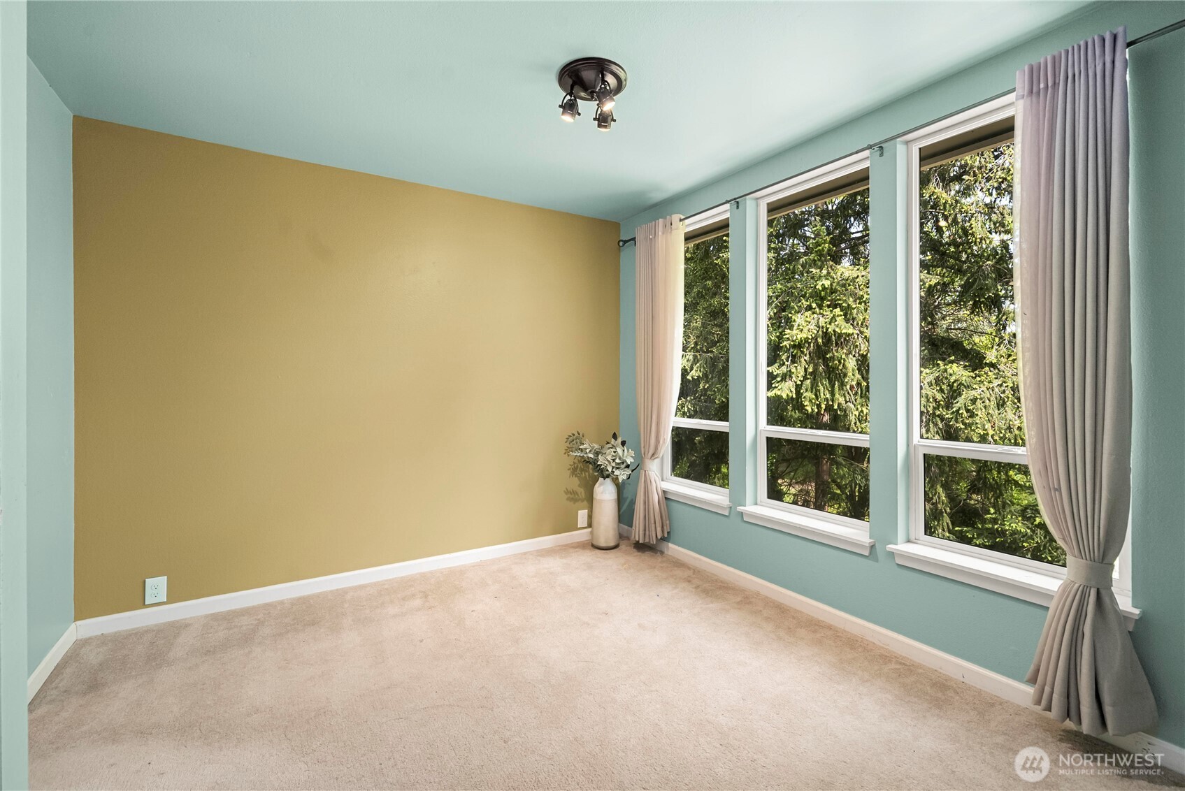 625 N Jackson Avenue #A6, Tacoma, WA 98406