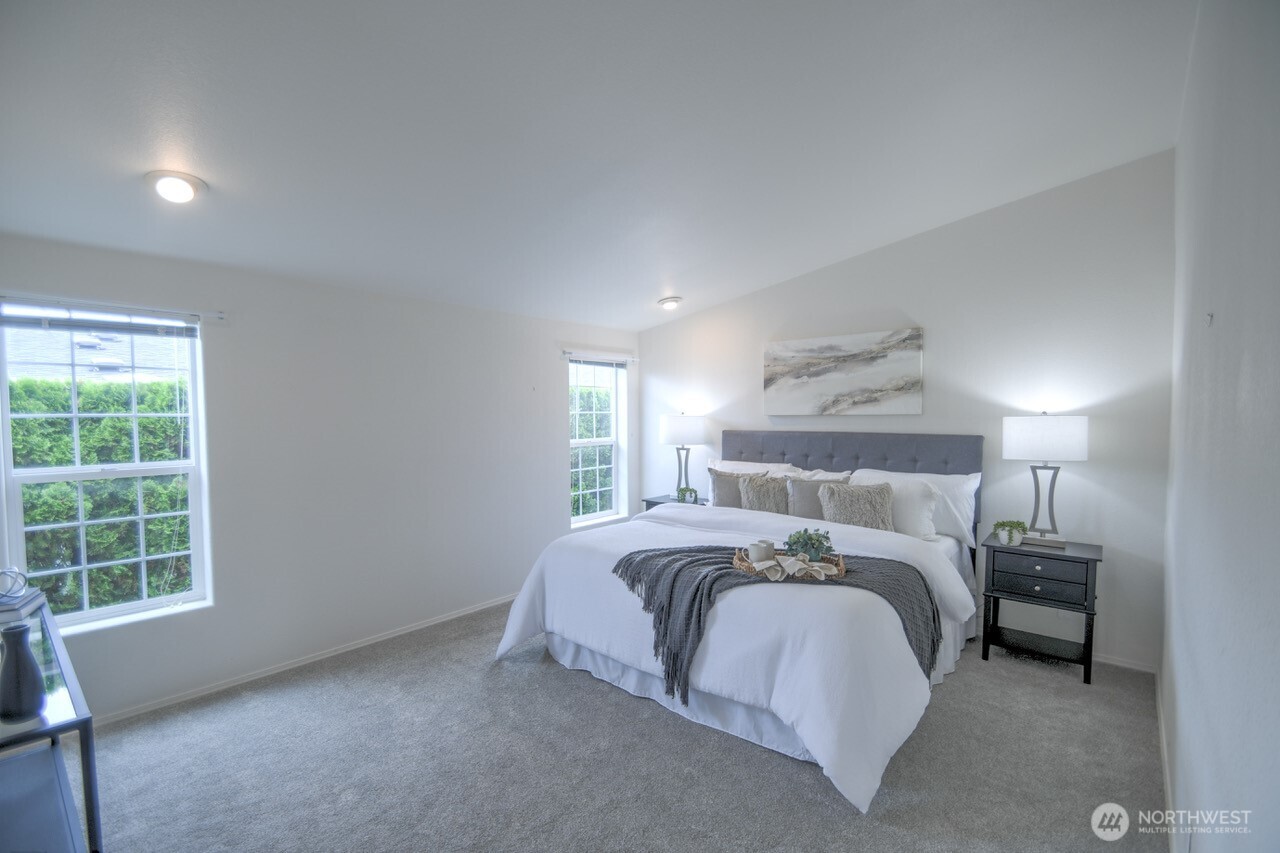 8045 18th Lane SE, Lacey, WA 98503