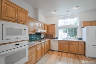 8045 18th Lane SE, Lacey, WA 98503 - Photo 10