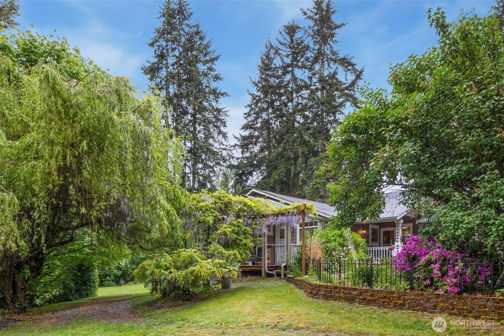 11019 NE 140th Street , Kirkland, WA 98034-5317