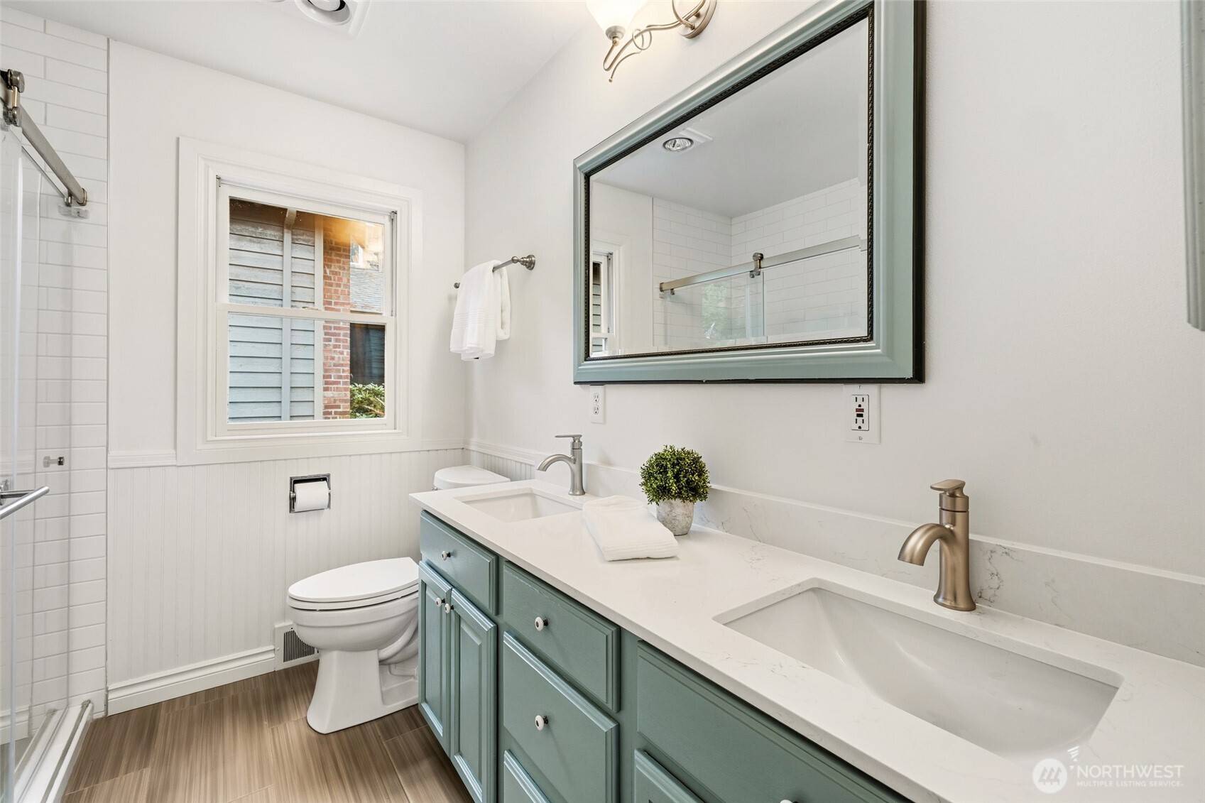 11019 NE 140th Street , Kirkland, WA 98034-5317