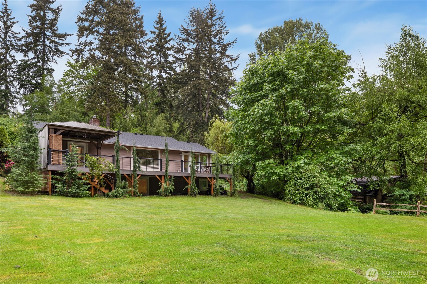 11019 NE 140th Street , Kirkland, WA 98034-5317