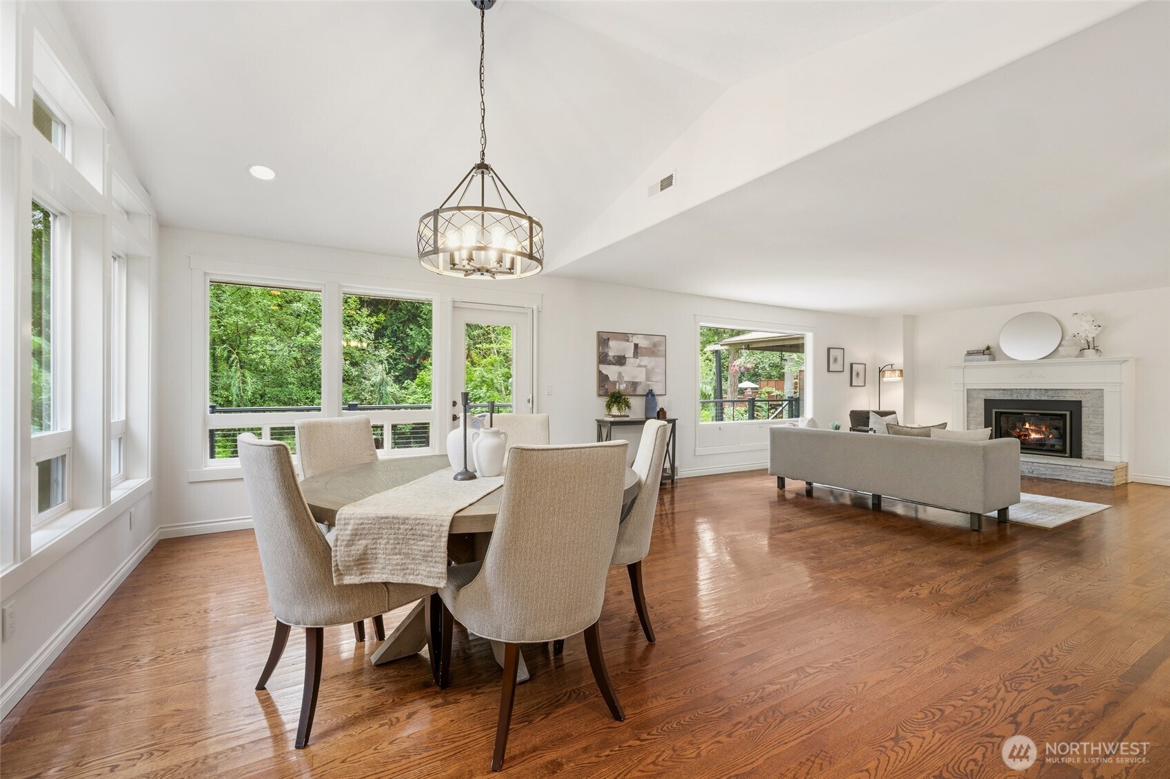 11019 NE 140th Street , Kirkland, WA 98034-5317