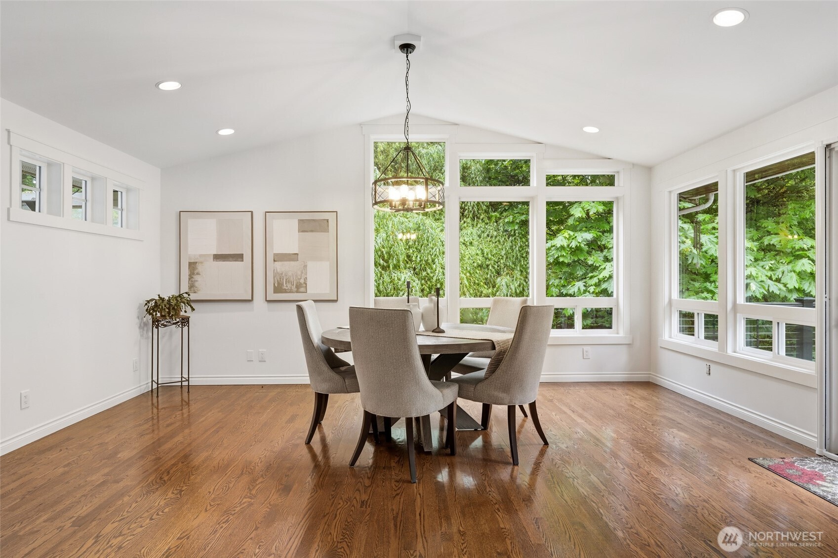 11019 NE 140th Street , Kirkland, WA 98034-5317