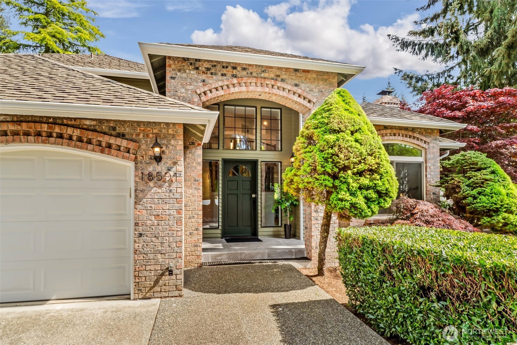 18501 28th Avenue SE, Bothell, WA 98012