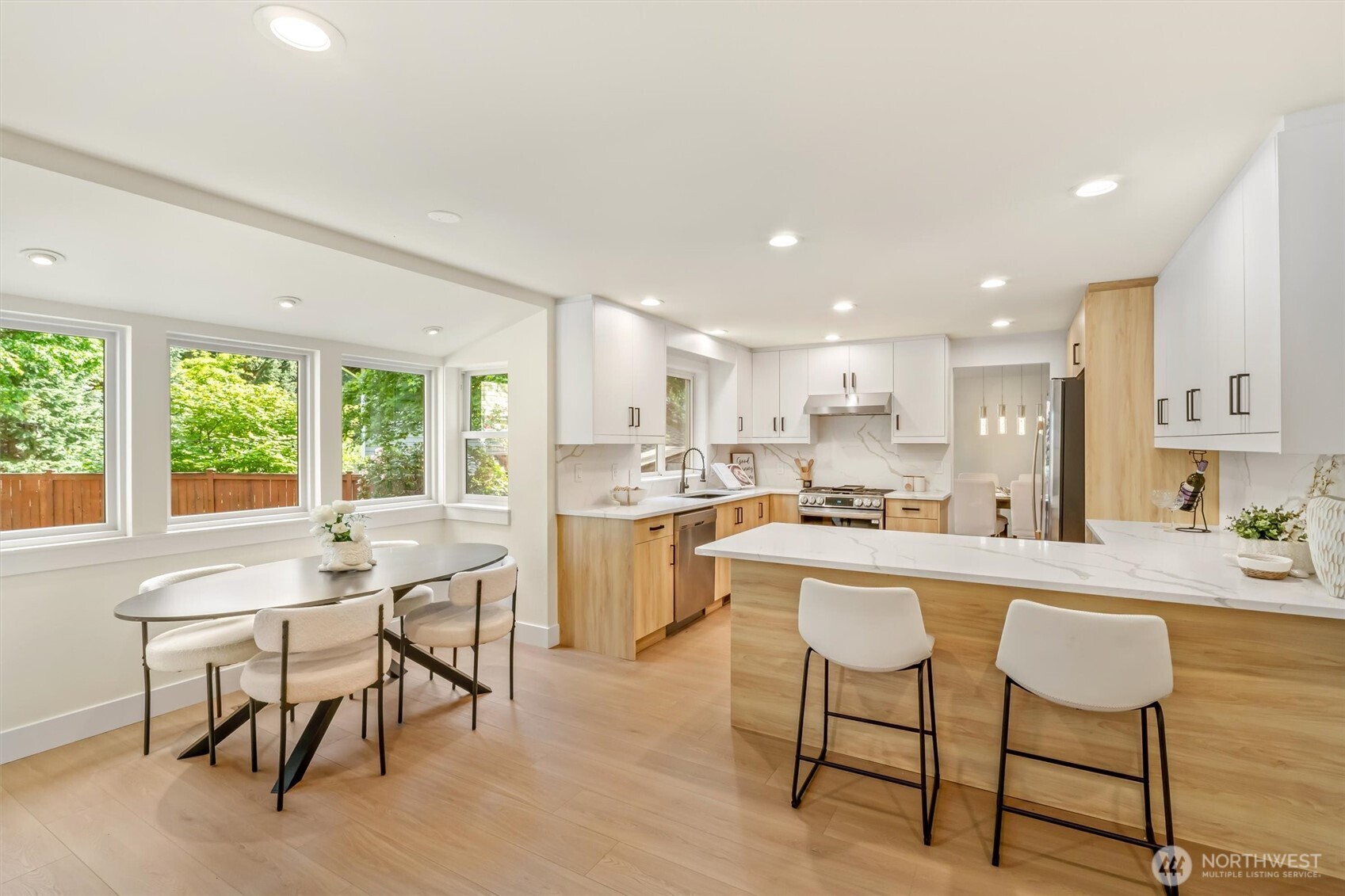 18501 28th Avenue SE, Bothell, WA 98012