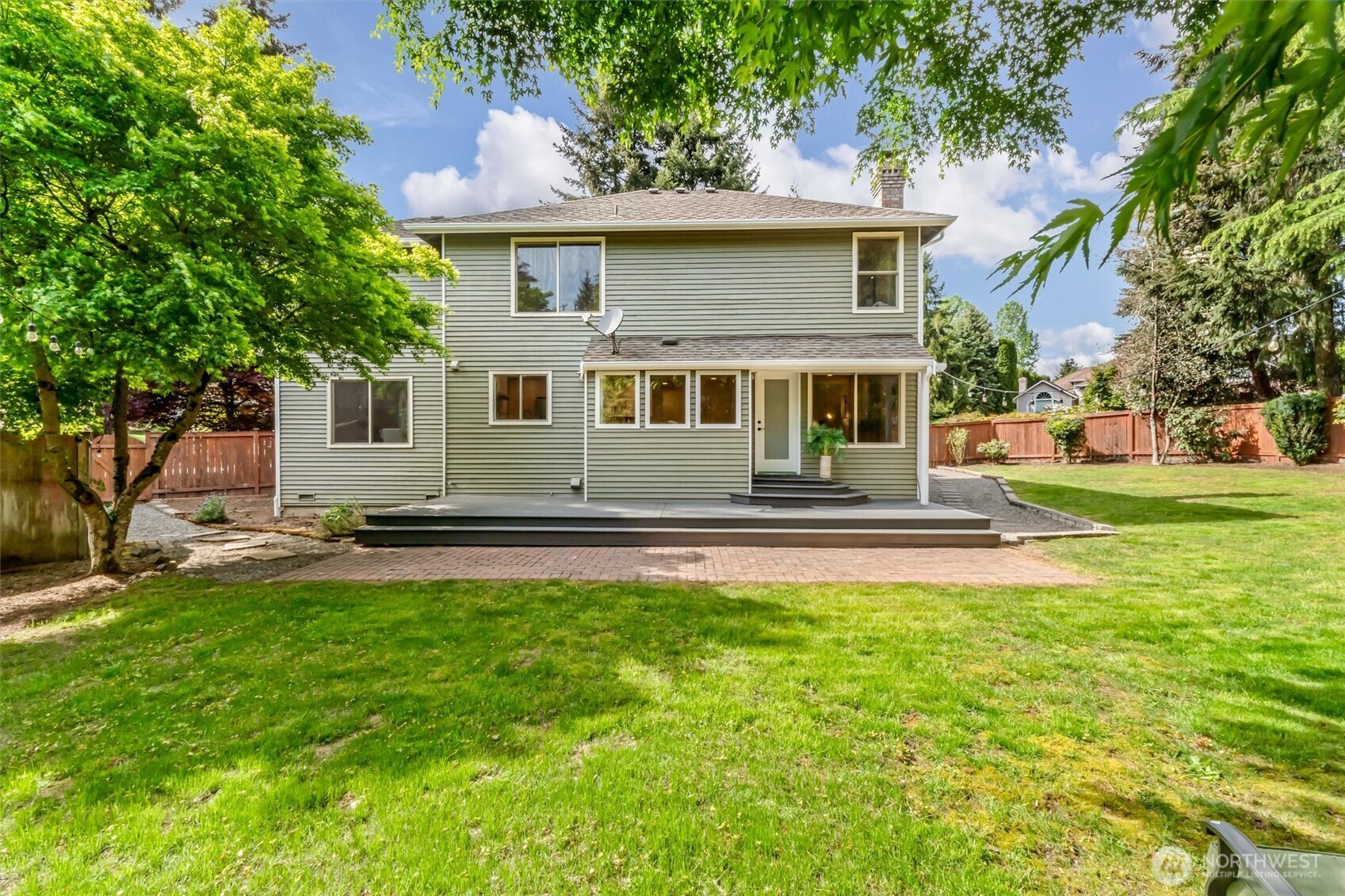 18501 28th Avenue SE, Bothell, WA 98012