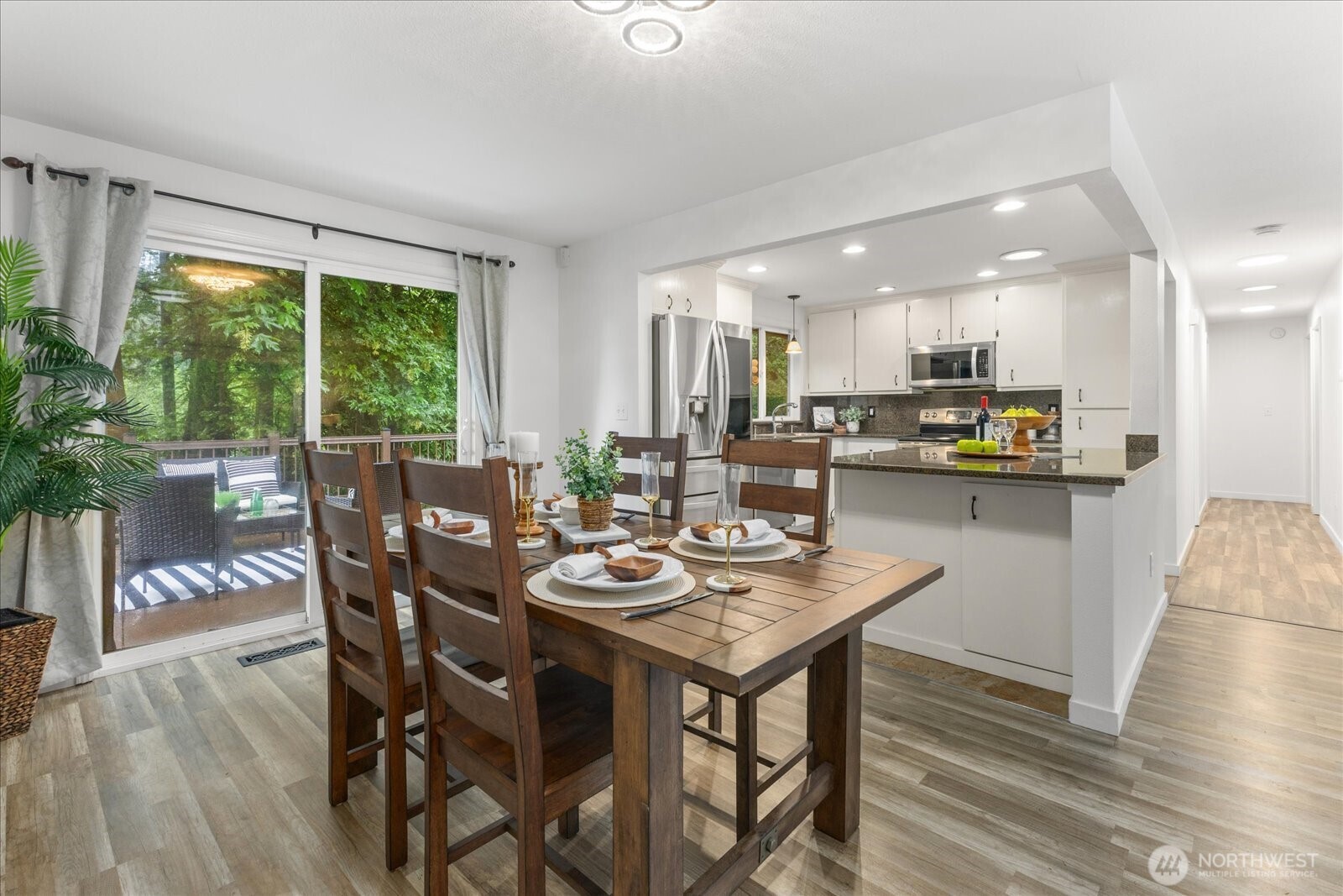 15912 174th Avenue NE, Woodinville, WA 98072