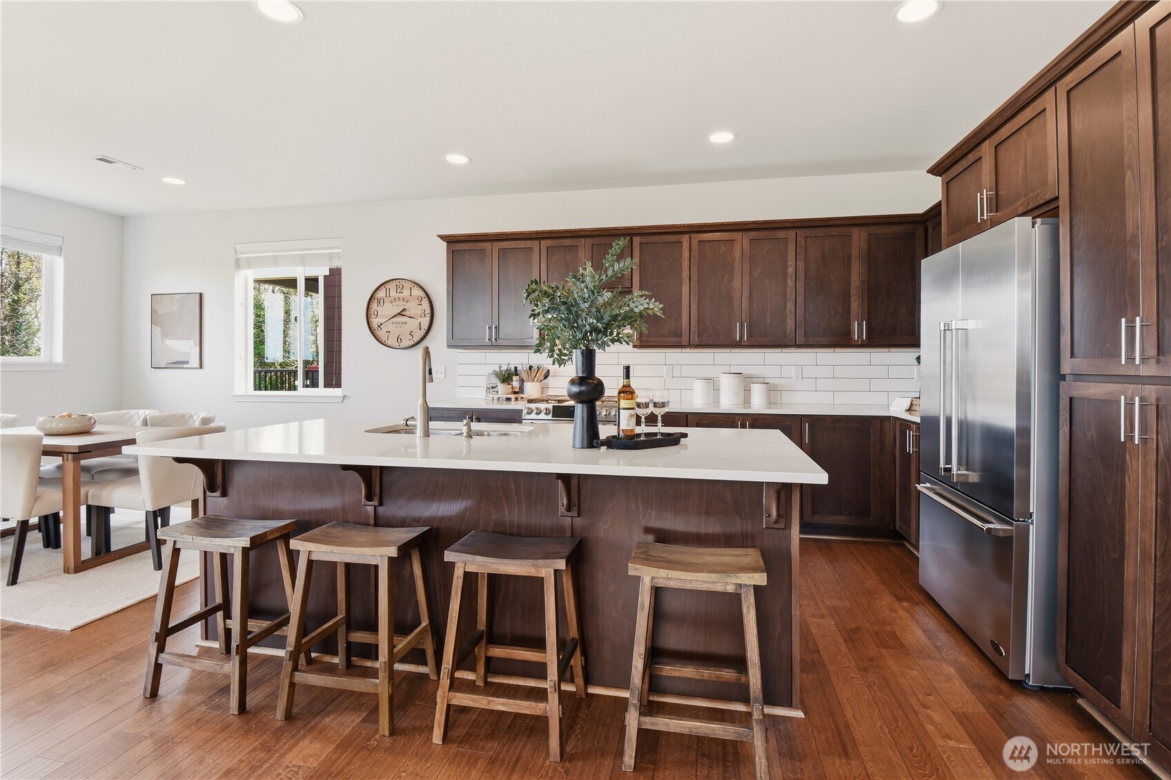 7012 30th Place SW, Seattle, WA 98126
