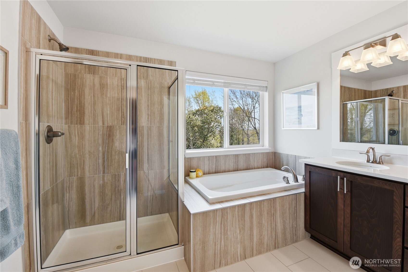7012 30th Place SW, Seattle, WA 98126
