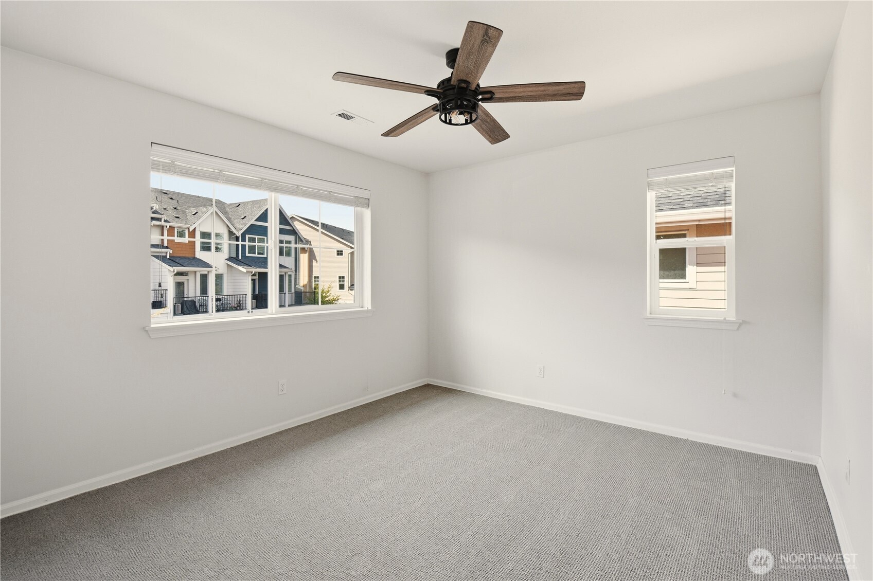 7012 30th Place SW, Seattle, WA 98126