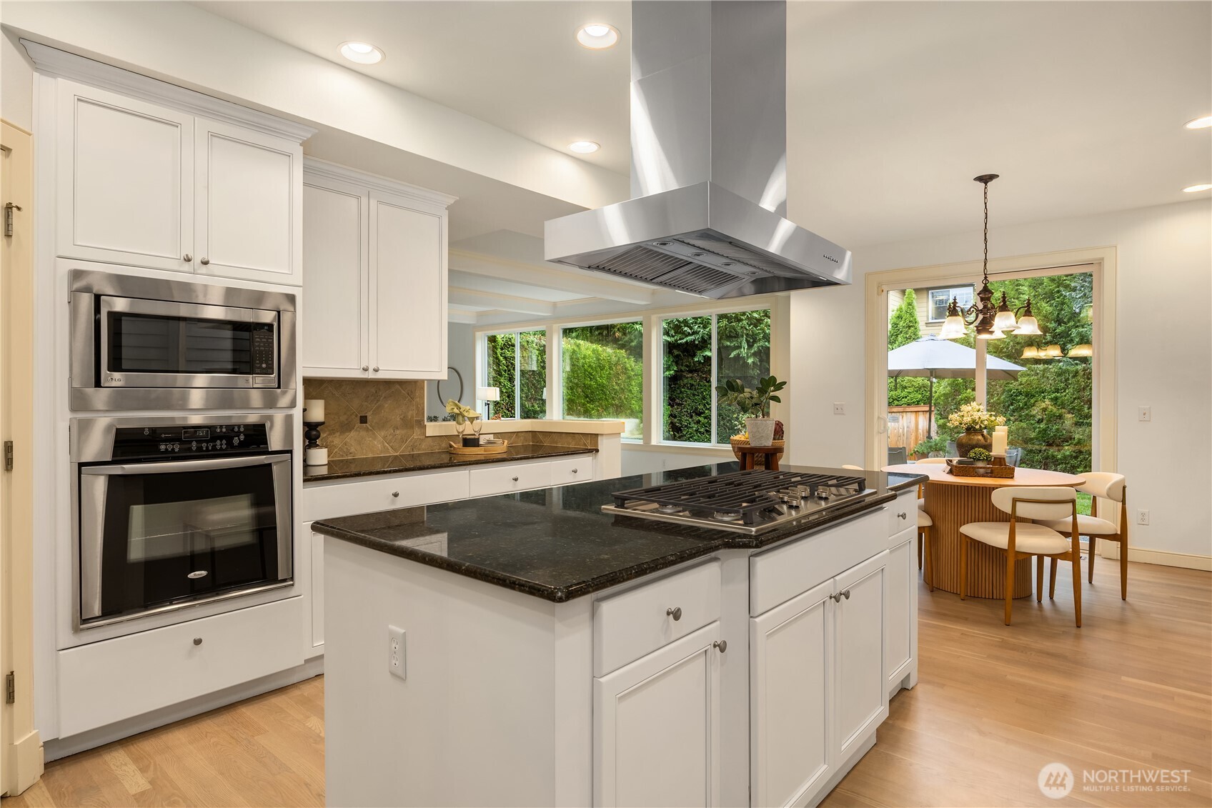 16648 NE 120th Street , Redmond, WA 98052
