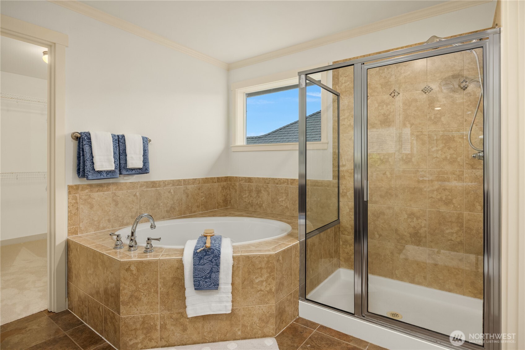 16648 NE 120th Street , Redmond, WA 98052