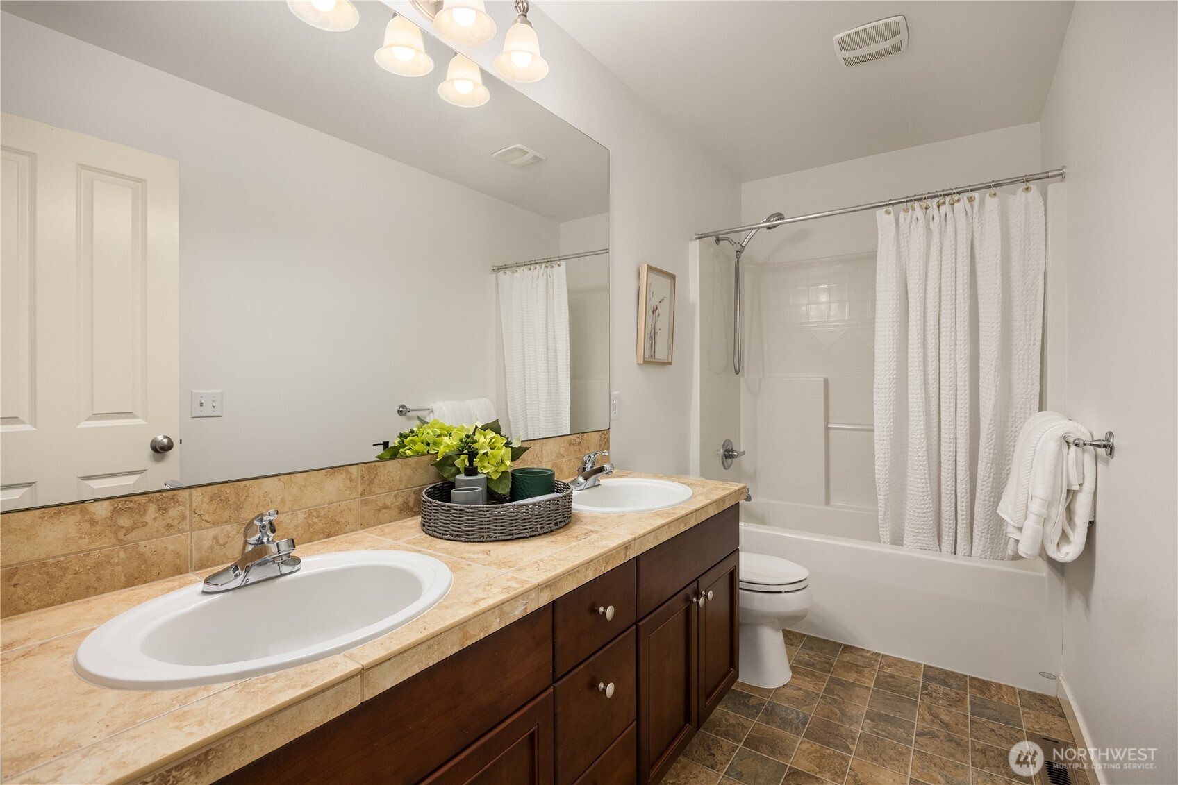 16648 NE 120th Street , Redmond, WA 98052