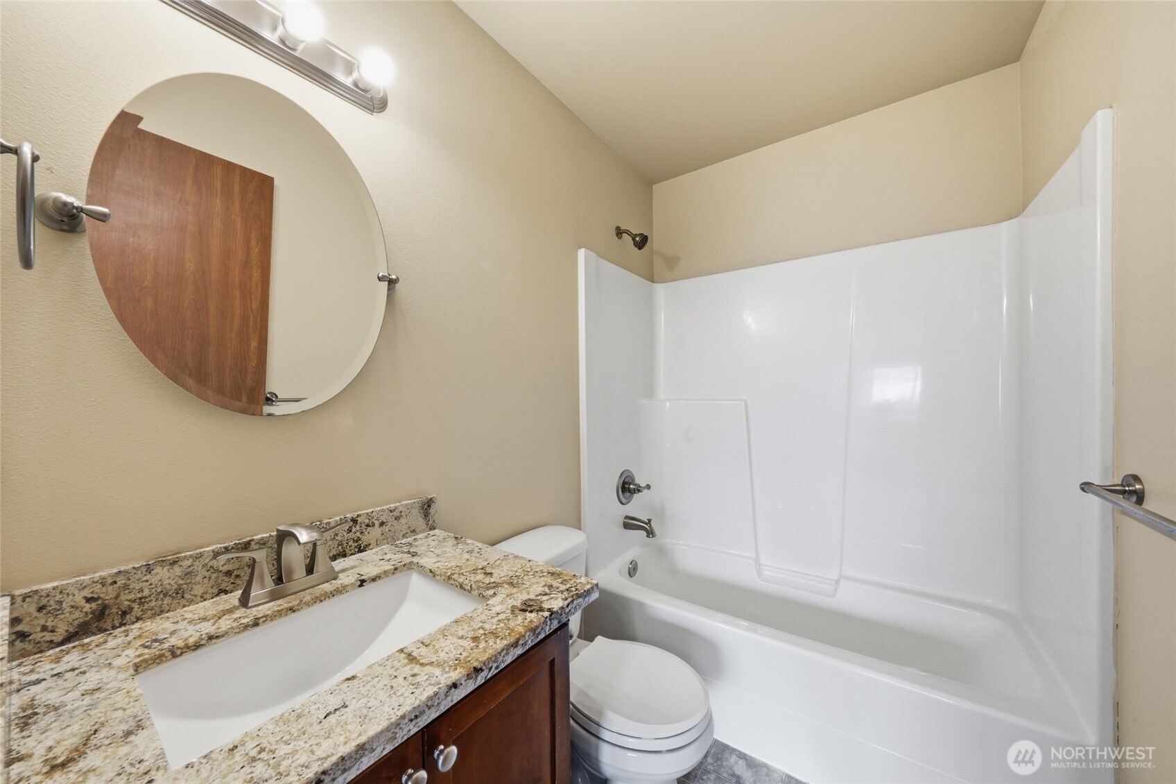 1721 Langdon Street , Sumner, WA 98390