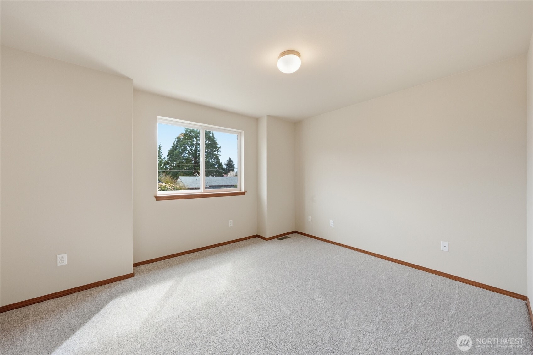 1721 Langdon Street , Sumner, WA 98390