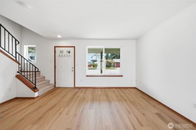 1721 Langdon Street , Sumner, WA 98390 - Photo 8