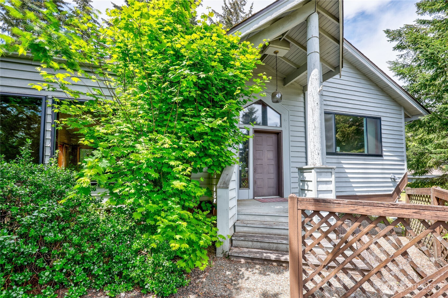 4989 NW Francis Drive , Silverdale, WA 98383
