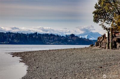 9190 Fox Cove Lane NE, Bainbridge Island, WA 98110 - Photo 26